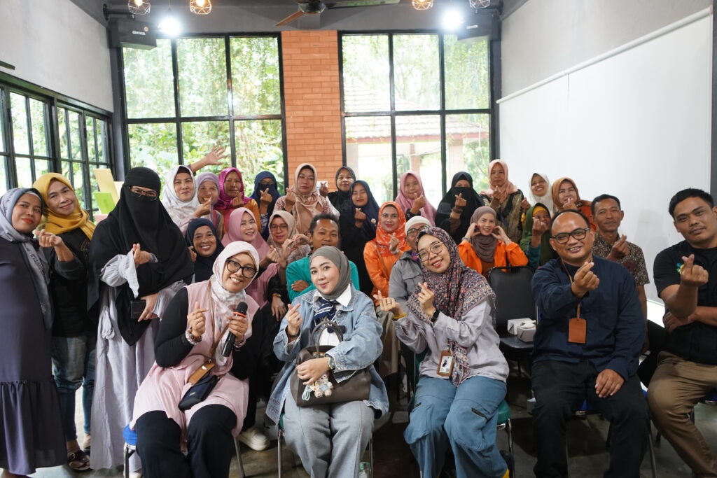 scarf media x dompet dhuafa