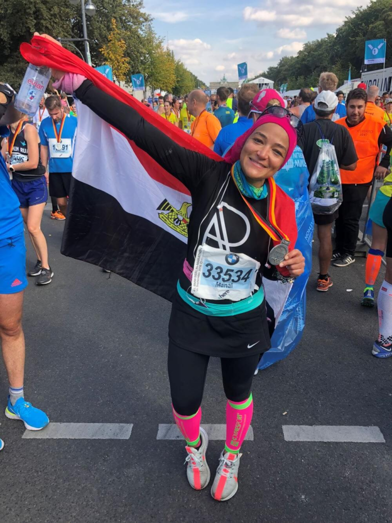 Manal Rostom pelari hijab asal Mesir